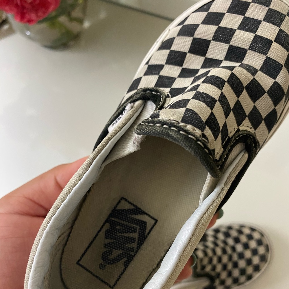 Checker Vans